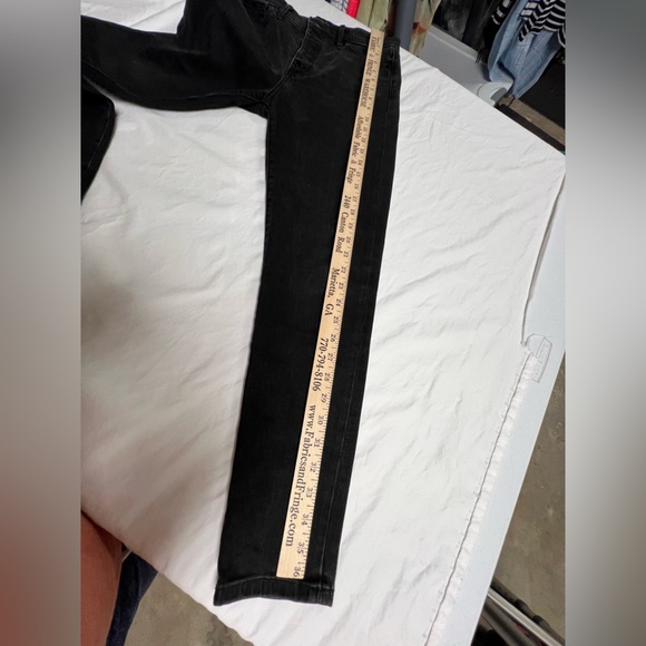 BANANA REPUBLIC PREMIUM DENIM BLACK WASHED JEANS. HIGH RISE SKINNY SIZE 27 (10) - Picture 4 of 11